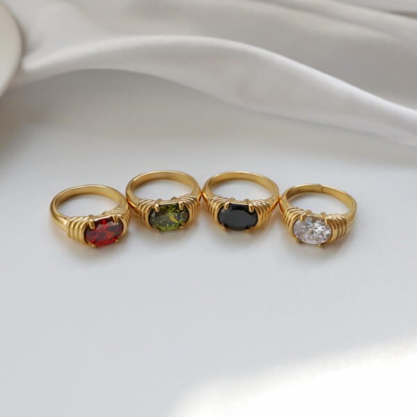 High End 18K PVD Gold Plated Emerald Red White Black Stone Rings Vintage Crystal Stones Stainless Steel Tarnish Free Jewelry