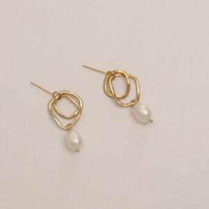 Geometric Design Silver Needle Pearl Earring