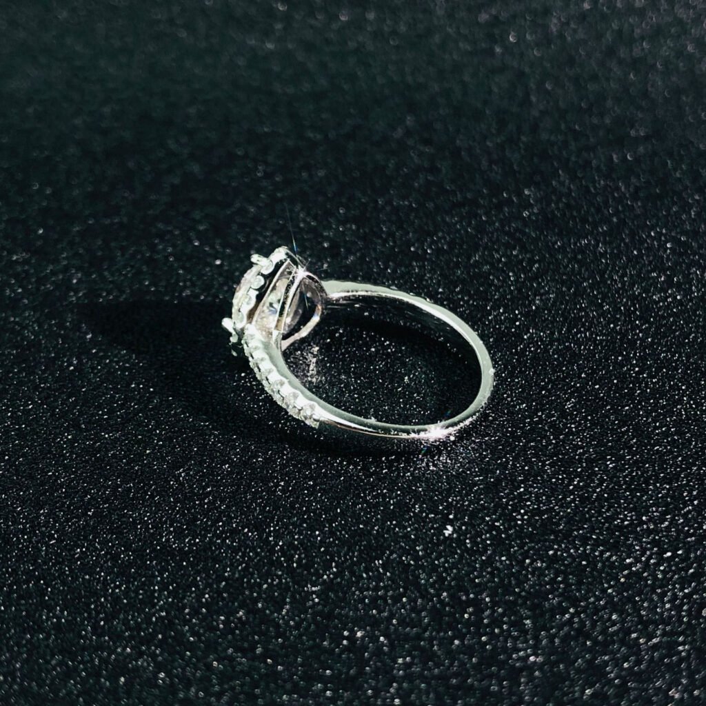 Heart Wedding Bands 1ct 925 Sterling Silver D color VVS Diamond Moissanite Engagement Rings for Women