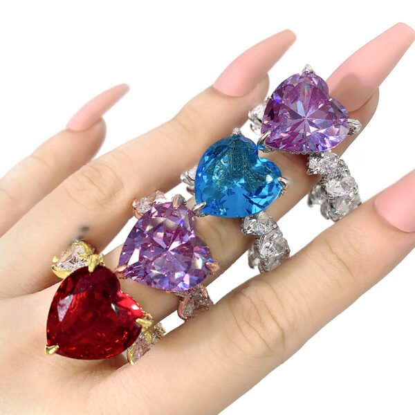 In Stock Iced Out Jewelry Fashion Women Jewelry Big Heart Cz Crystal Stone Diamond Gold Silver Ring Hip Hop Rings